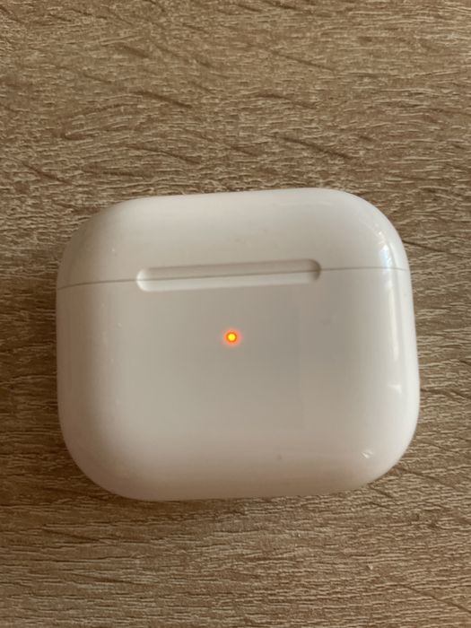 Casti Airpods 3 impecabile