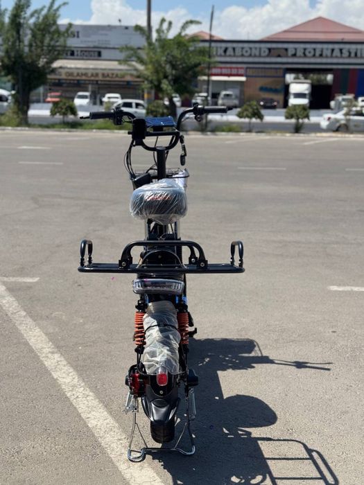 Prava kerak bo’lmaydigan skuter bor optom narxda yanada arzon qiliamiz