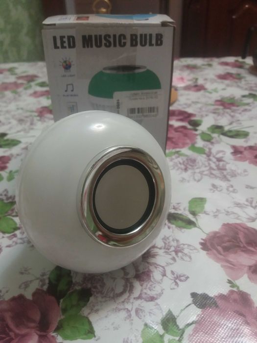 Лампа Led music bulb