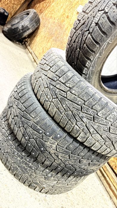Зимние шины комплект R15 185/60. Cordiant