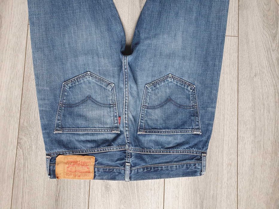 Blugi LEVI'S 501 - Marime W31 L34 (Talie 81 cm)