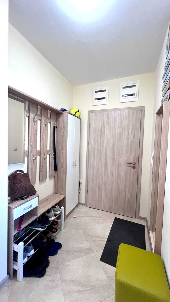 Дава се под наем Тристаен апартамент в Варна, Аспарухово - 90 кв.м за 850 € - Снимка #3