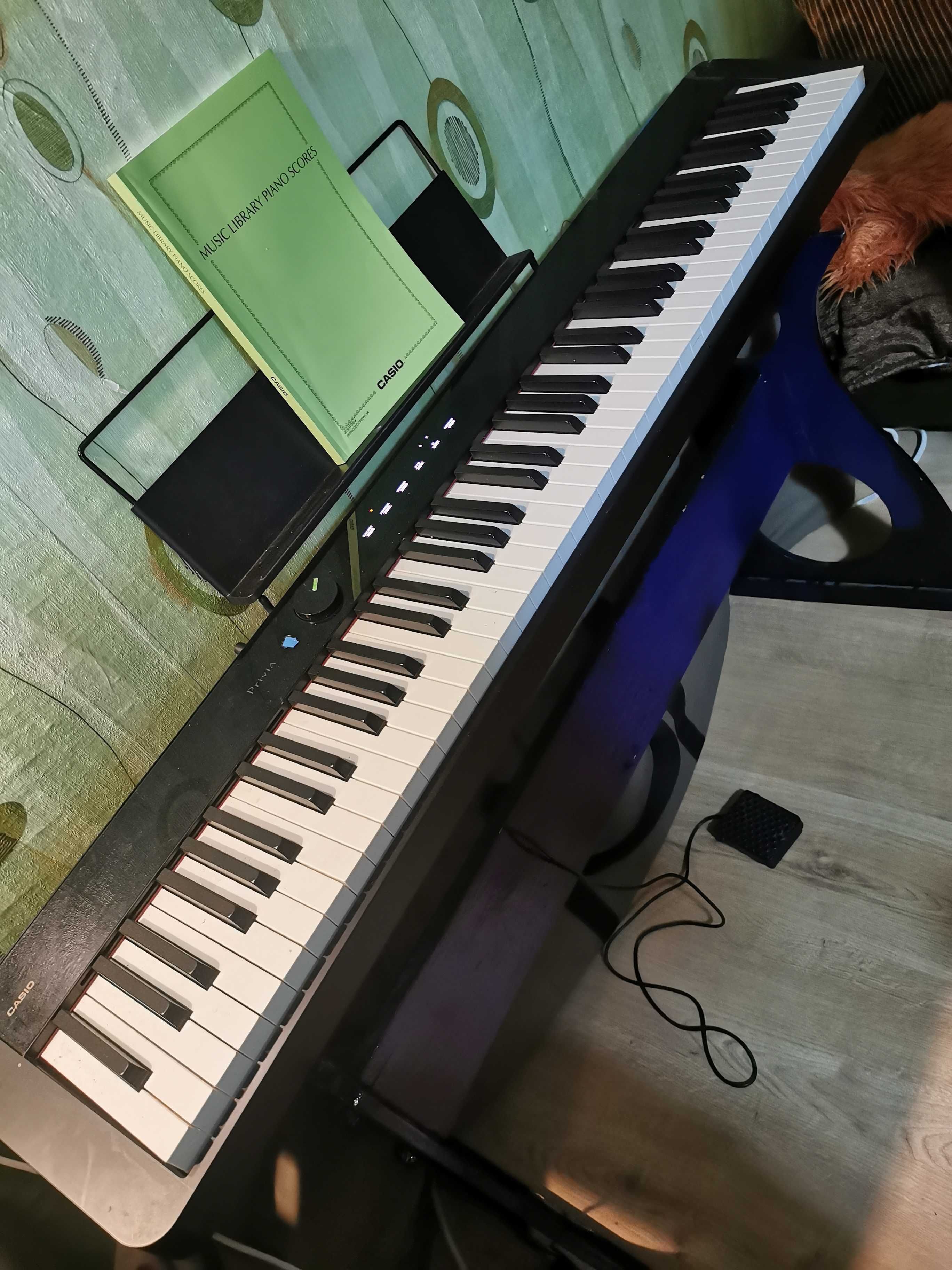 електрическо пиано CASIO PRIVIA