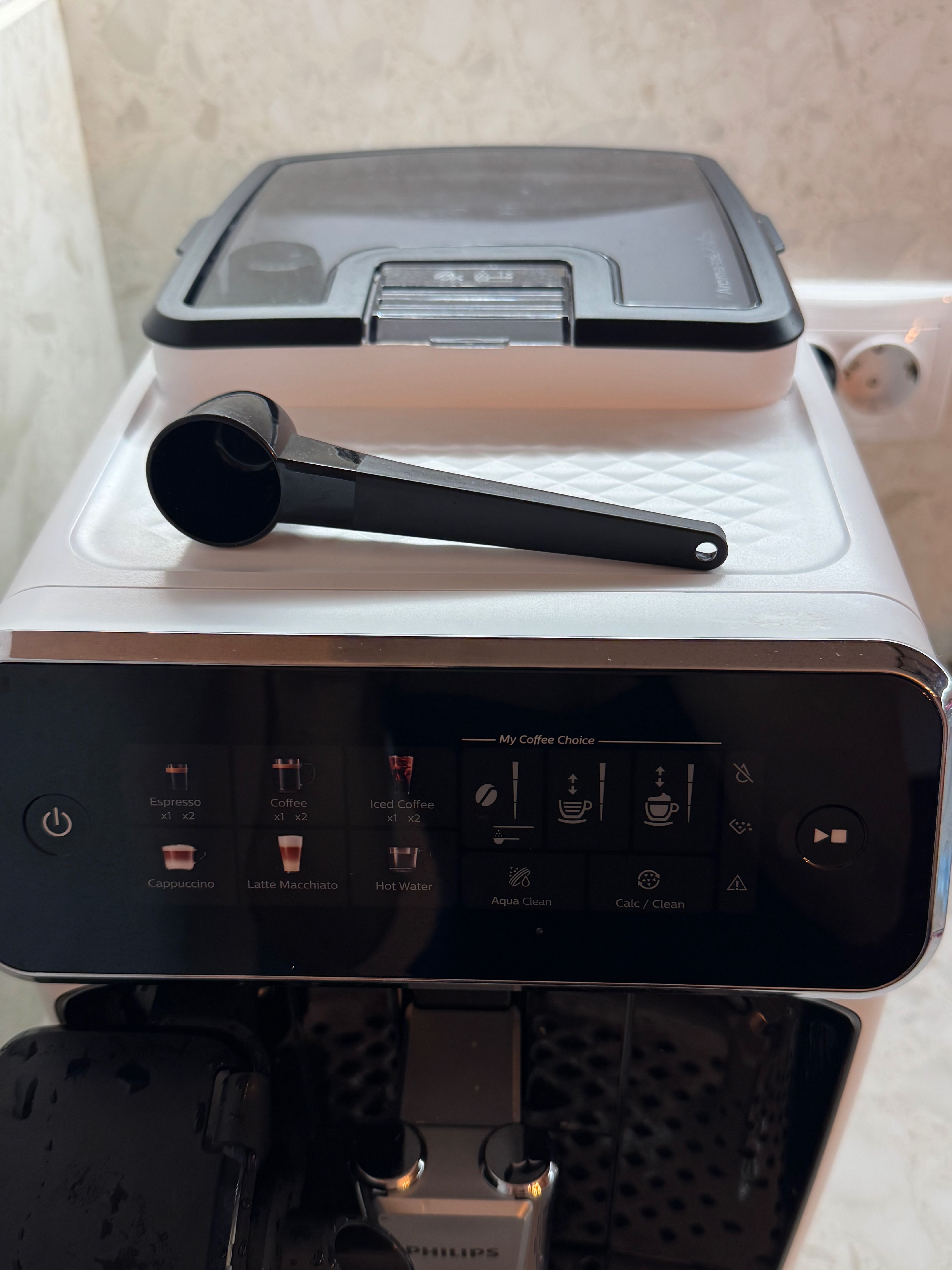 Кафеавтомат Philips серия 3300 LatteGo с гаранция