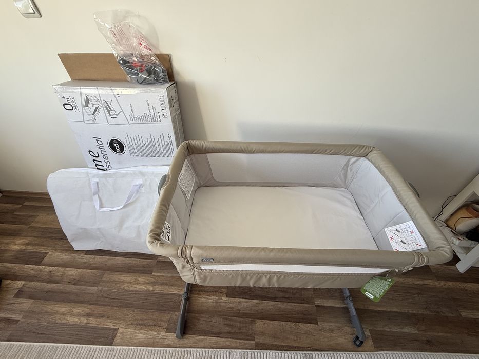 ЧИСТО НОВА Бебешка кошара Next2Me на Chicco Essential Dune Re_Lux