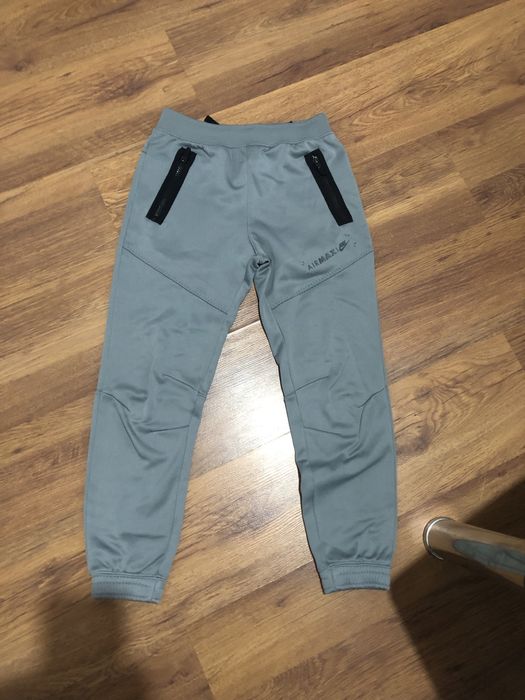 Nike Tech размер S 128-137