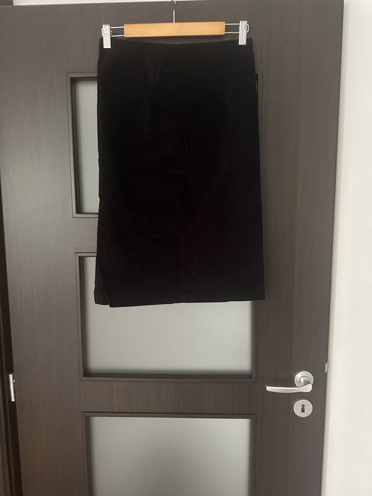 Fusta neagra Dika mărimea 34