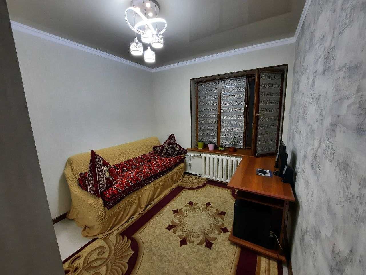 Продаётся квартира 4/4/4, Ю.Раджабий, МВД, Козинка, М Космонавтов