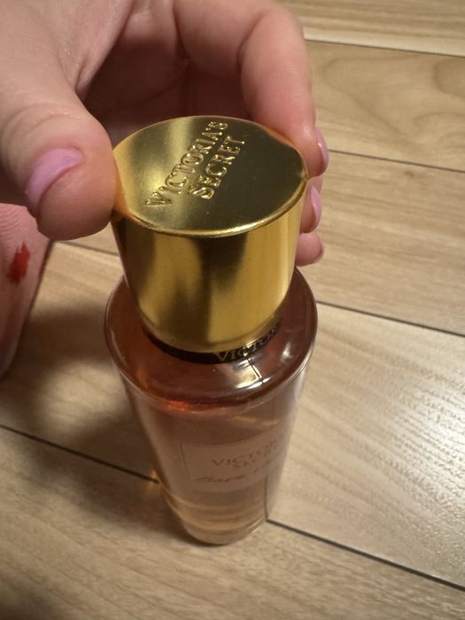 Victoria's secret bare vaa