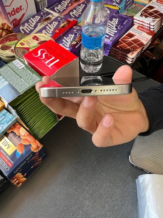 iPhone 15 pro max 256 gb