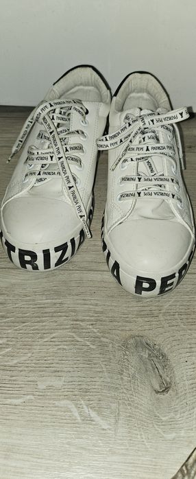 Patrizia pepe сникърси, Miu miu, Balmain, Zara