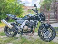 Vând Kawasaki z750 din 2005, stare f.buna, primul proprietar in ro.