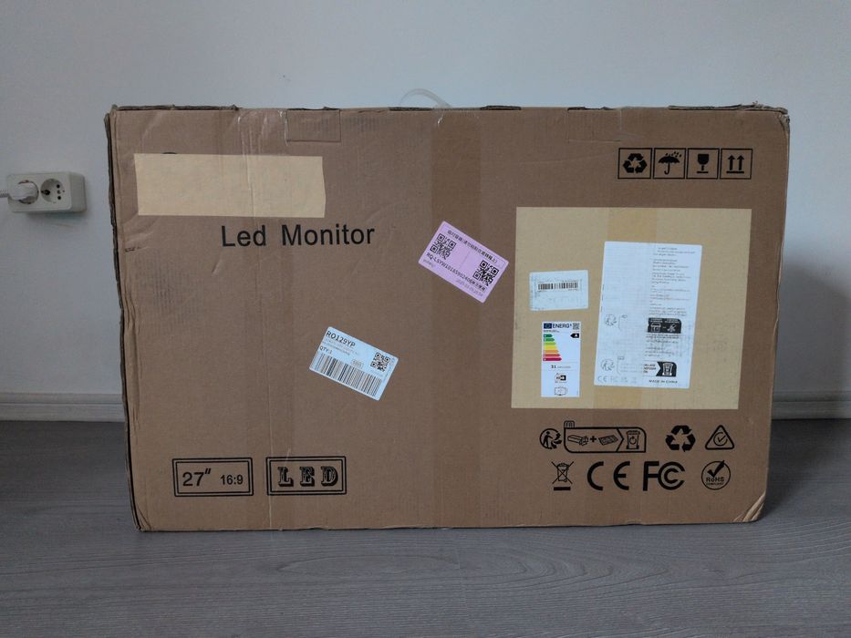 OFERTĂ! Monitor Gaming Curbat 27 inch, 2k, 165Hz | SIGILAT