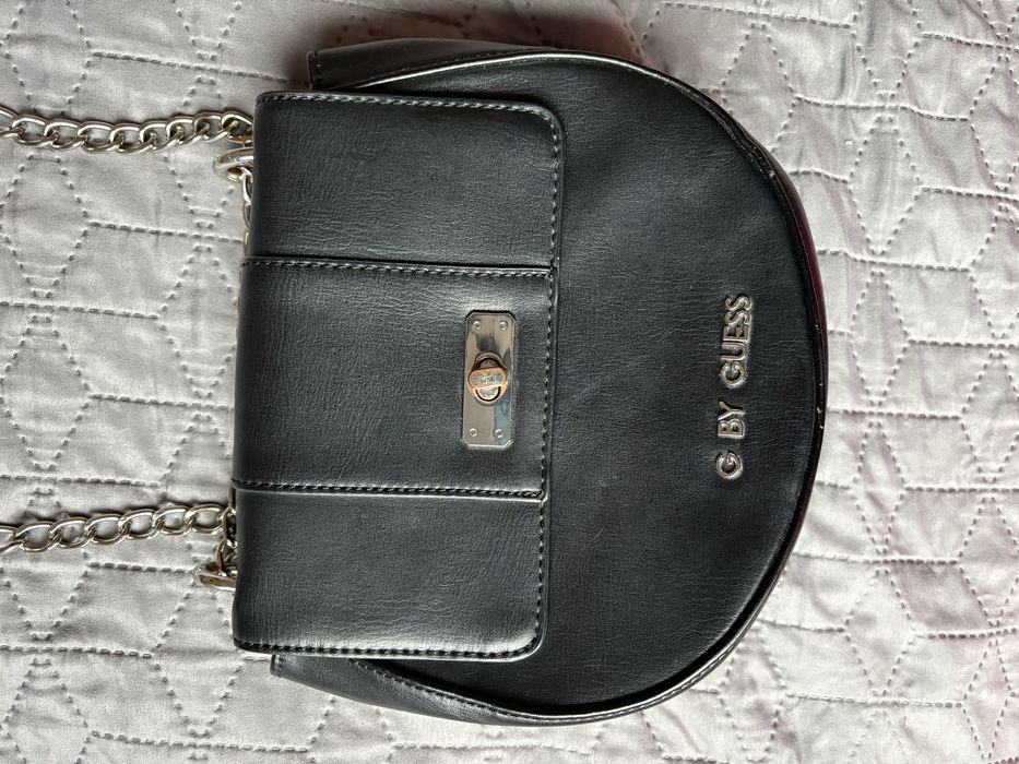 Дамска чанта Guess