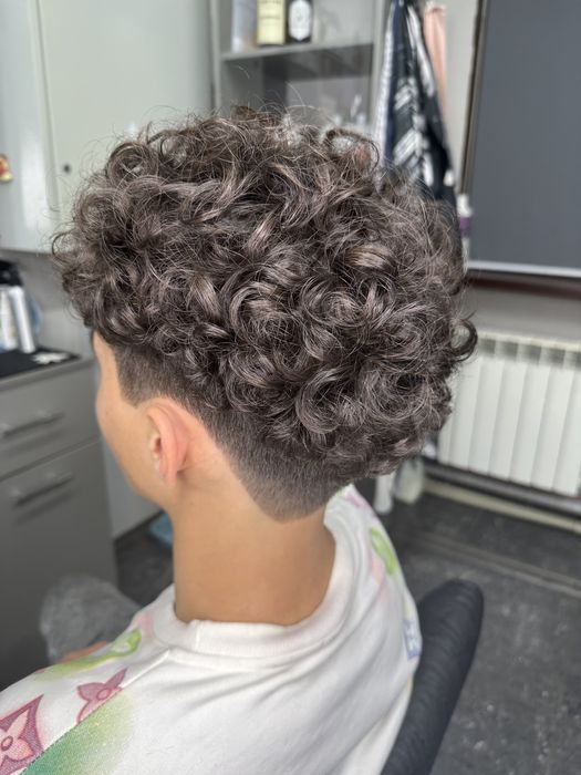 Мужская химия,мужская завивка, мужская биохимия