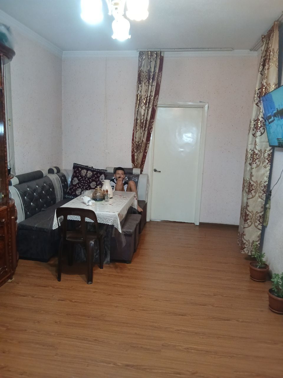 Чиланзар 11 3/2/4 торец 1.5х3