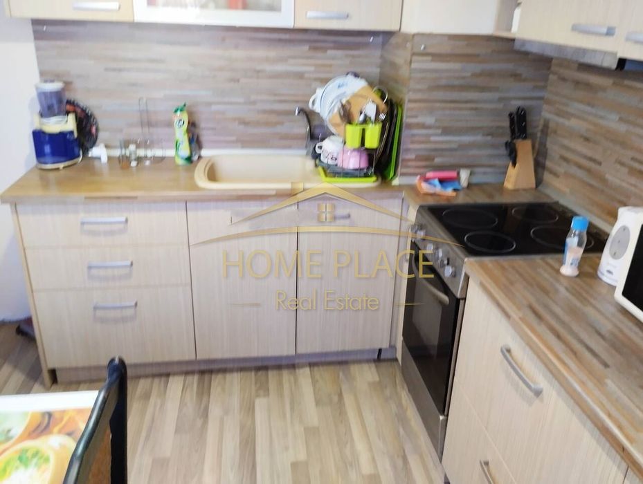 Дава се под наем Тристаен апартамент в Варна, Базар Левски - 70 кв.м за 408 € - Снимка #2