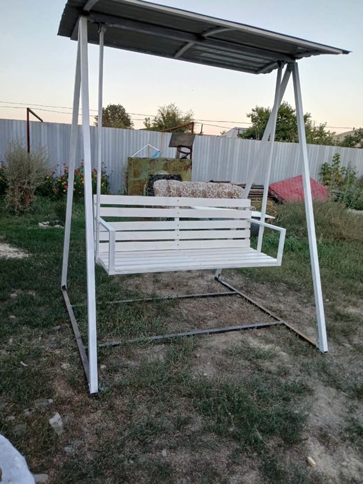 Качеля во двор для семейного отдыха