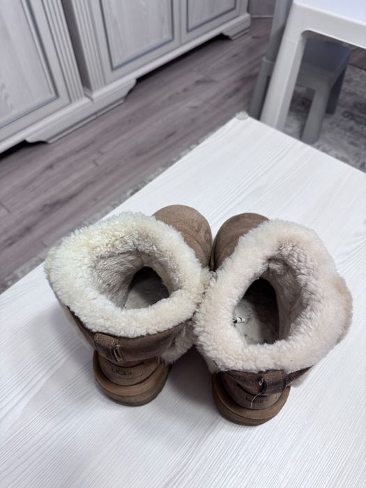 ugg classic chillapeak boots