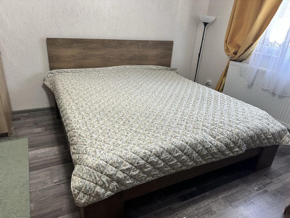 Oferta! Se vinde pat matrimonial 190x200 super pret