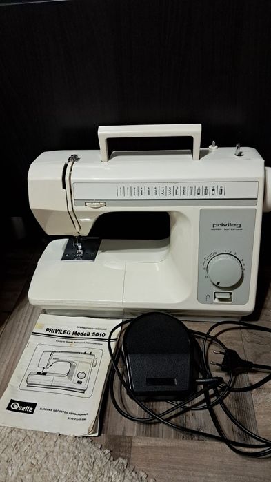 Mașină de cusut Privileg
