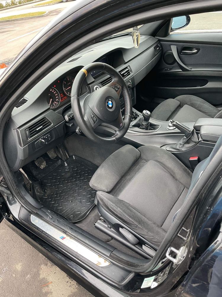 Bmw e91 320d m47 dezmembrez / vand