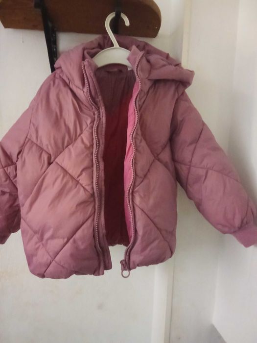 Geaca Zara fetița mărime 110 cm