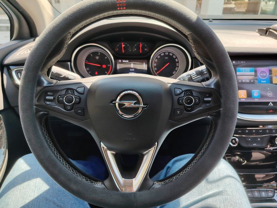 Vând Opel Astra K,An 2017,1.6 cdti 136 cp/variante auto cutie automată