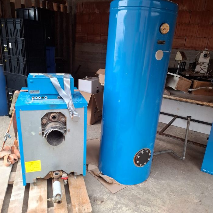Vând centrala pe ulei Buderus 28KW