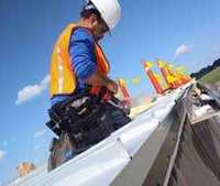 Servicii de montaj acoperiș, hidroizolații și reparații, prețuri bune!