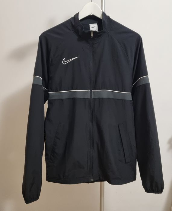 Jacheta Nike originală