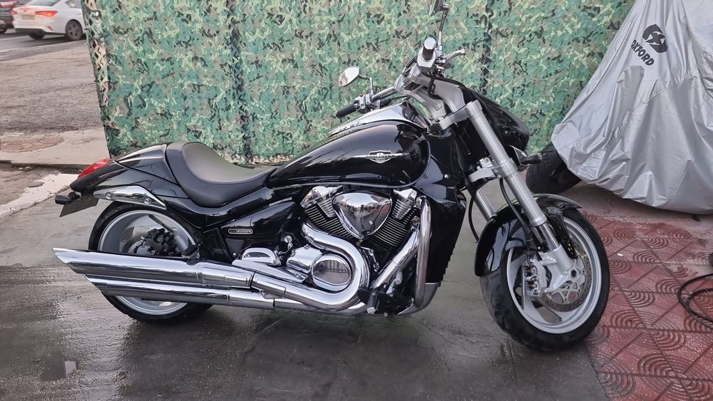 Suzuki intruder 1800 m109r vzr