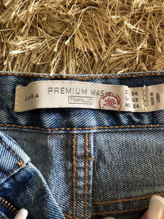 Къси панталони Zara