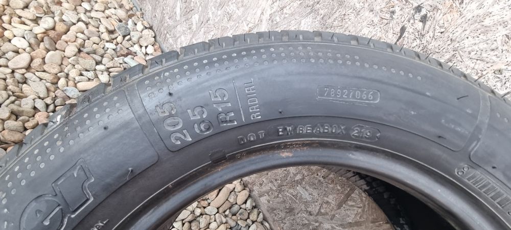 Anvelope Kleber GT200 205/65 R15C 102/100 BFGoodrich 215/65 R15C 104/1