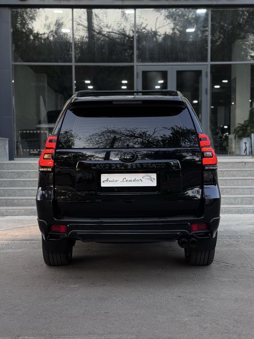 TOYOTA PRADO 150 70th Anniversary