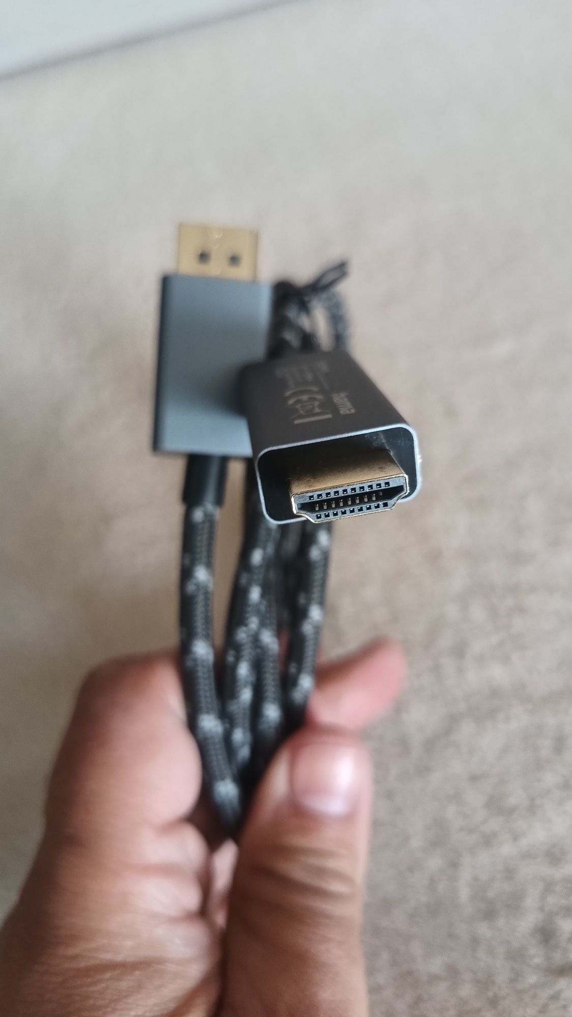 Dispaly port към HDMI