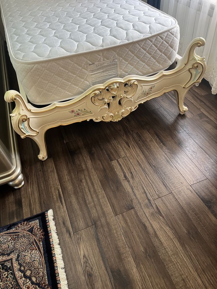 Pat stil baroc venetian (silik)(saltea Mobexpert
