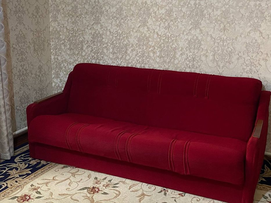 Divan Sotiladi! Bonusga 2 ta kreslosi bilan!i