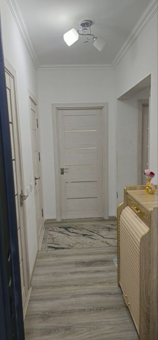 Уй сотилади, узимники, Яшнобод туман Олмос махалласи 3 хона, 67 кв.м.