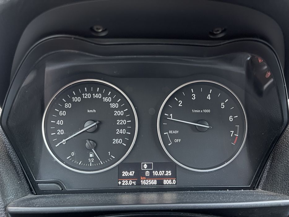 BMW Seria 1 F20 116i 2012