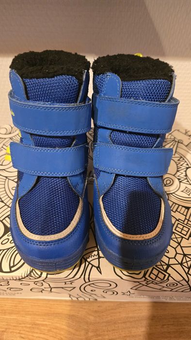 Детски ботуши Clark's 24 номер с подарък пантофи Marvel 25 номер