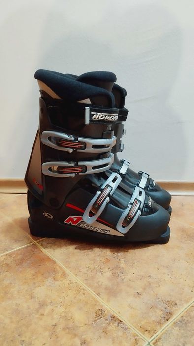 Ски обувки Nordica 270/275