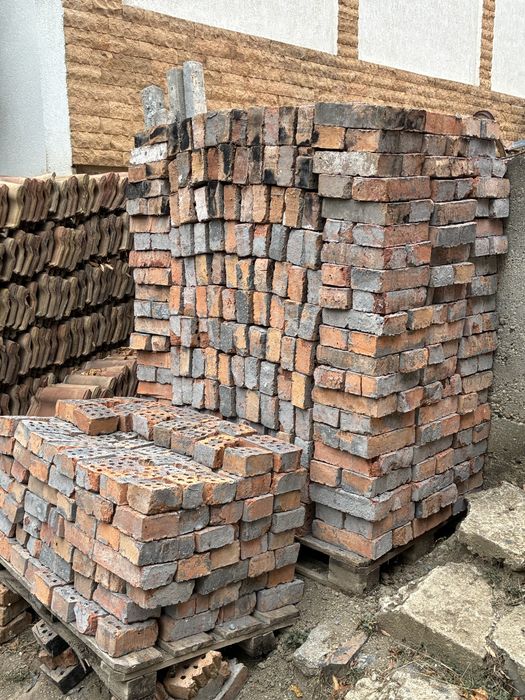 Керемиди,капаци и тухли