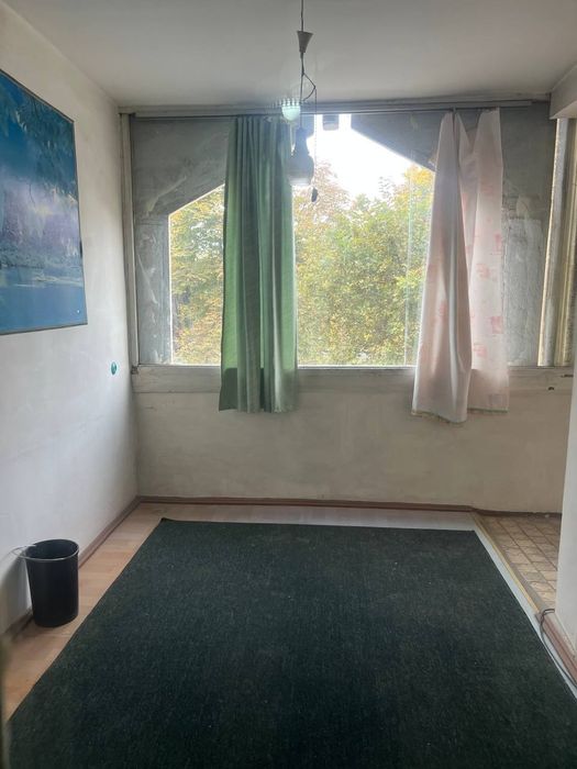 Срочно Продаётся ДрНар 3/2/9 без ремонта  без мебелью техники !