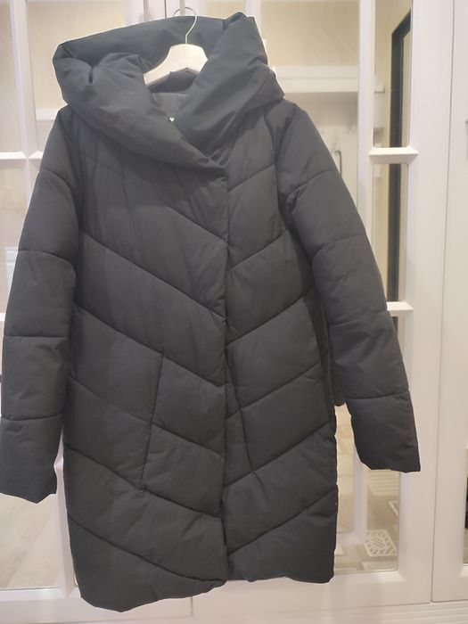 Продам пуховик женский