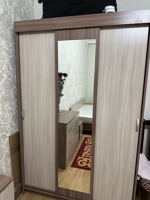 Продам шкаф купе