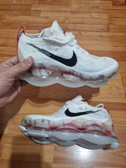 Adidași Vapormax Scorpion nou