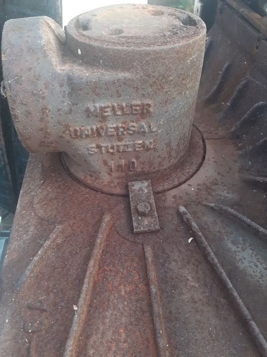Sobă fontă,tip șemineu