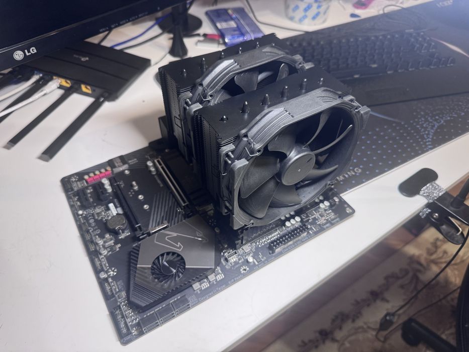 Kit ryzen 3800xt, x570 aorus elite, 16 gb ram ddr4, noctua nh d15