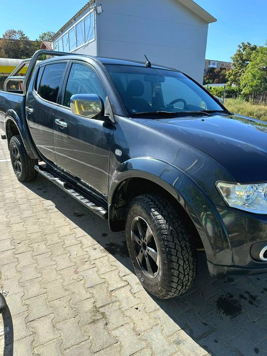 Mitsubishi KAOT L200 2.5D ,2011+Cauciucuri ca NOI offroad BFGoodrich